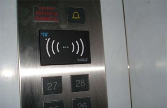 裝了電梯刷卡系統沒過年檢會怎樣？